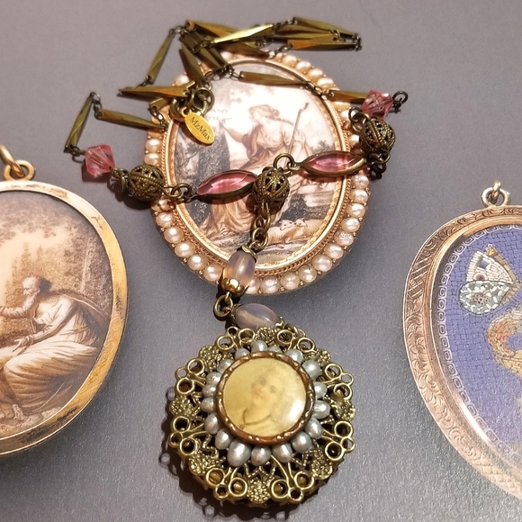 "PORTRAIT OF A MEMORY" MzMax Creations OOAK Antique Lavaliere Necklace - Picture 9 of 9